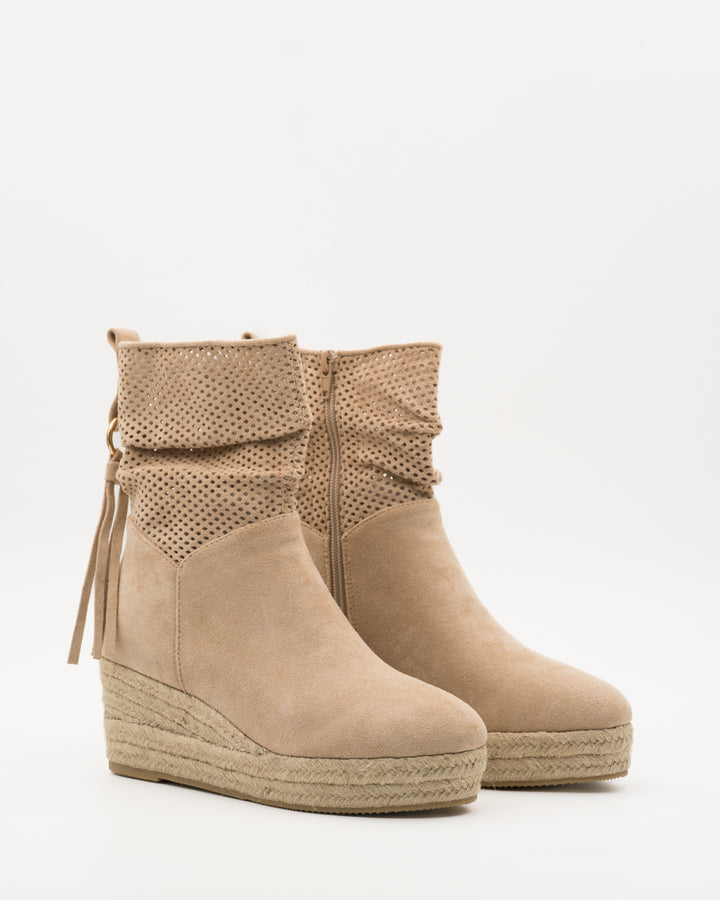 Buonarotti Stiefel Beige Suedine Wegde Keilabsatz
