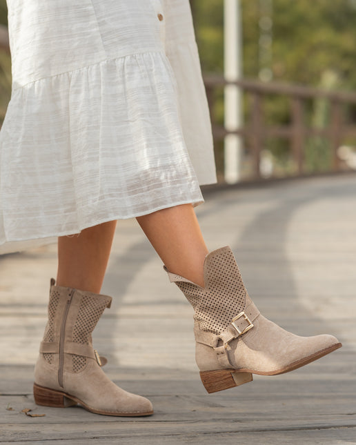 Buonarotti Stiefelette Beige Wildleder Schnalle Niedriger Absatz