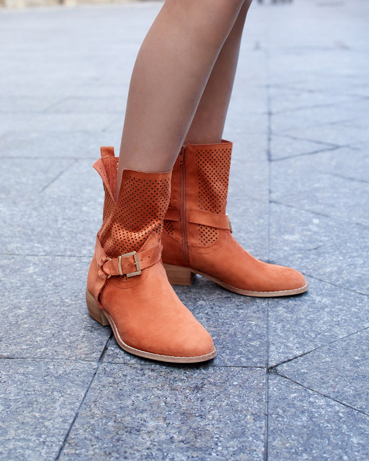 Buonarotti Stiefelette Orange Suedine Schnalle Niedriger Absatz