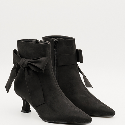 Buonarotti Stiefelette Schwarz Suedine Schleife