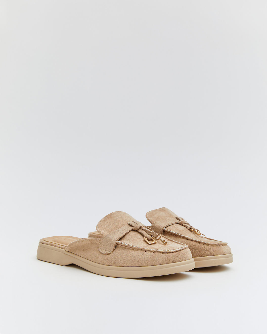 Buonarotti Slipper Beige Veloursleder Charms
