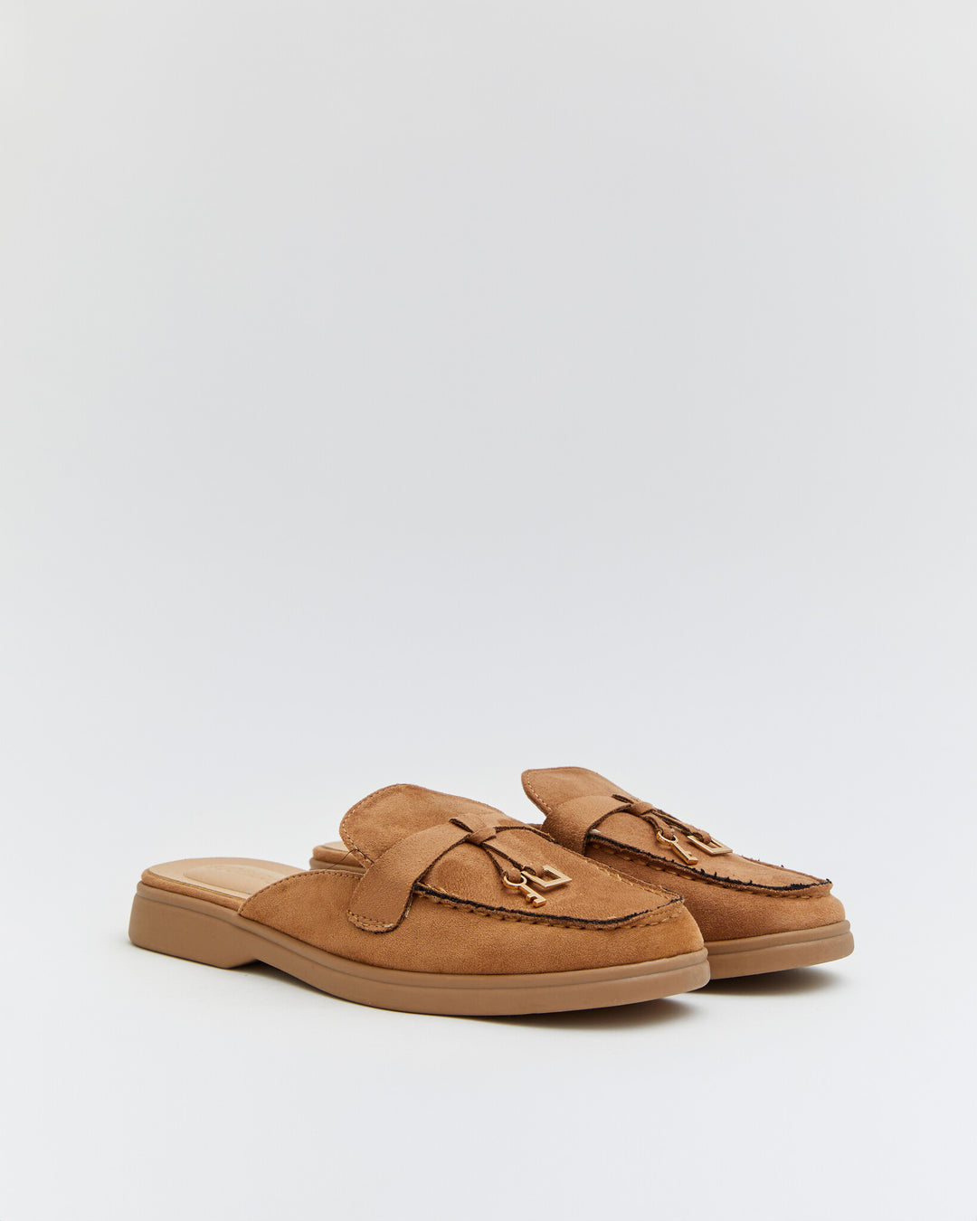 Buonarotti Slipper Kamel Wildleder Charms
