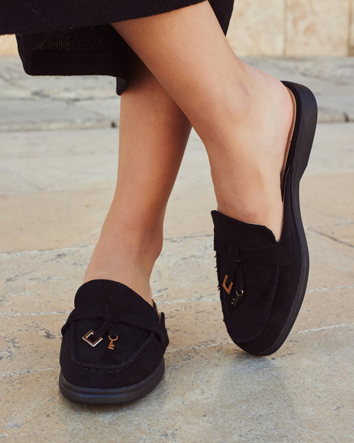 Buonarotti Slipper Schwarz Veloursleder Charms