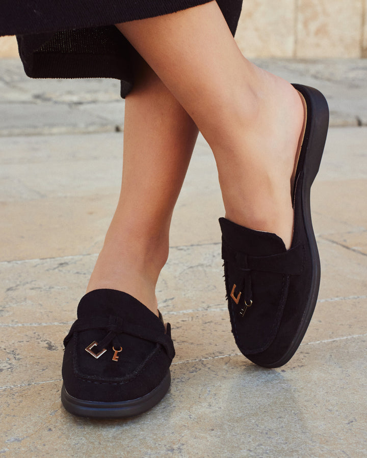 Buonarotti Slipper Schwarz Veloursleder Charms