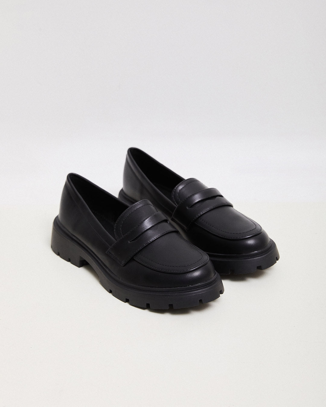 Buonarotti Loafers Schwarz PU