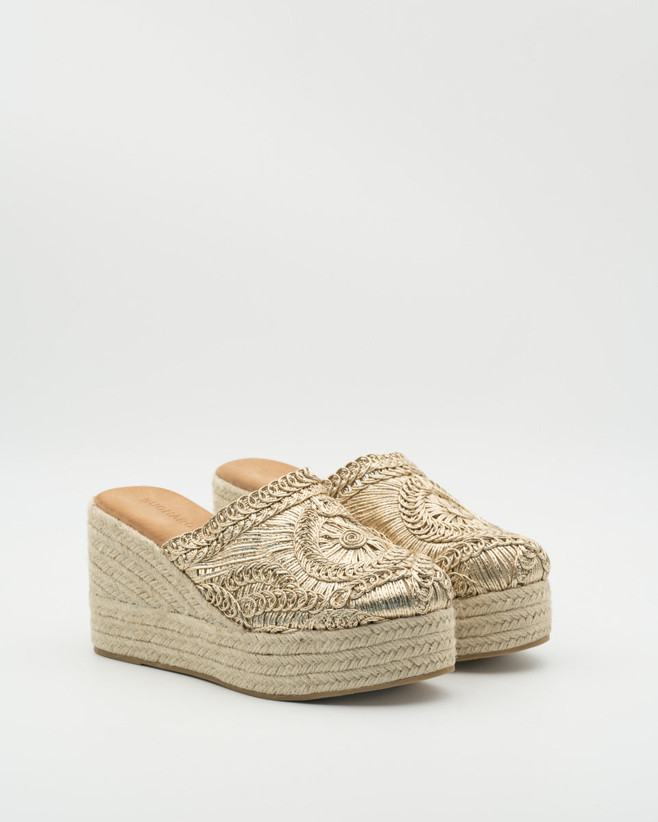Buonarotti Keilabsatz Sandalen Gold Bohème