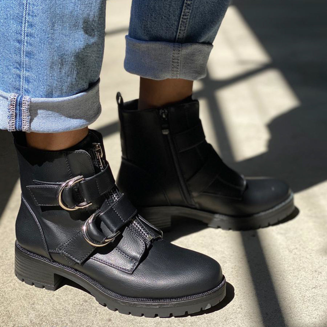 Smile Favorites Bikerstiefel Schwarz Doppelte Schnalle