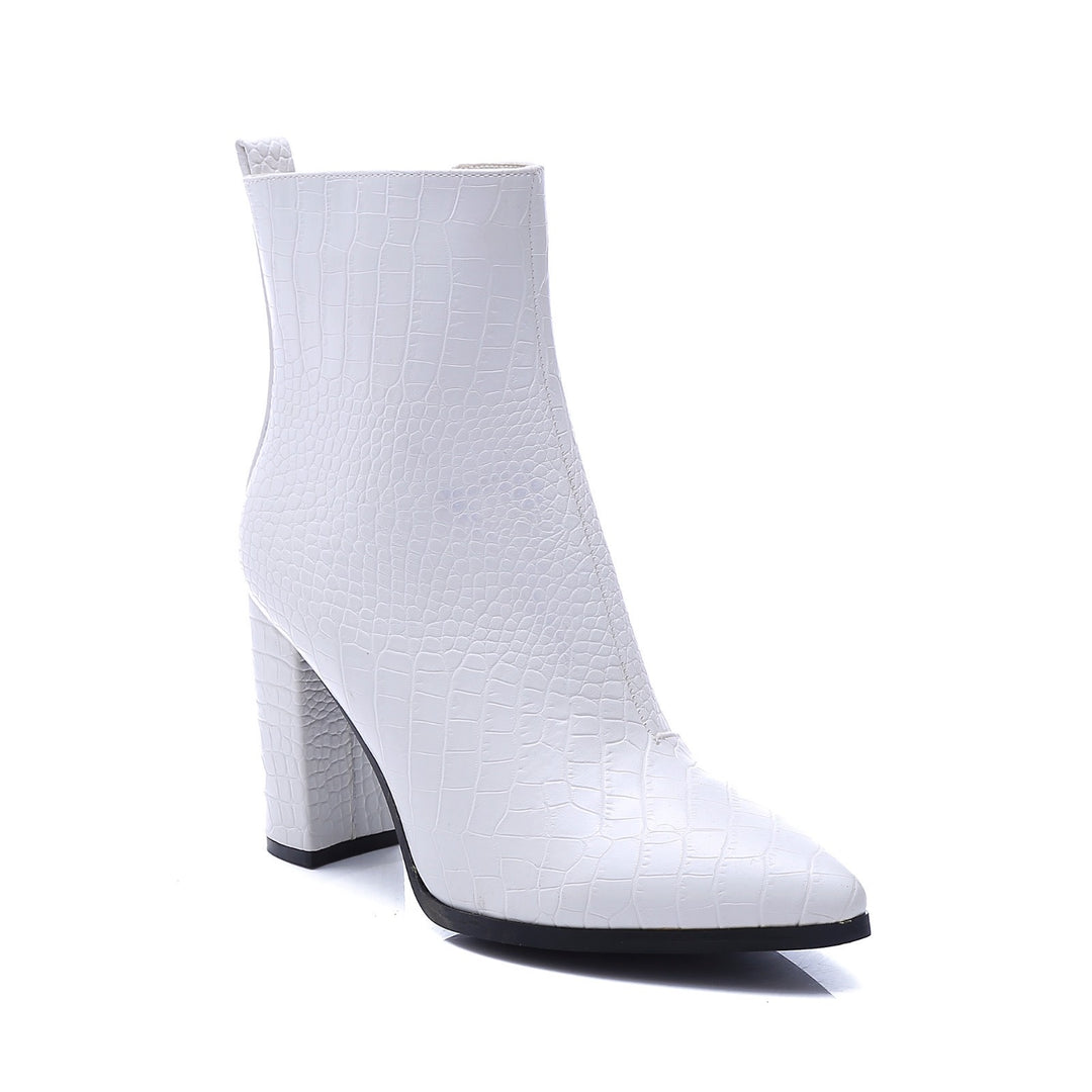 Smile Favorites Stiefelette Weiß Croc