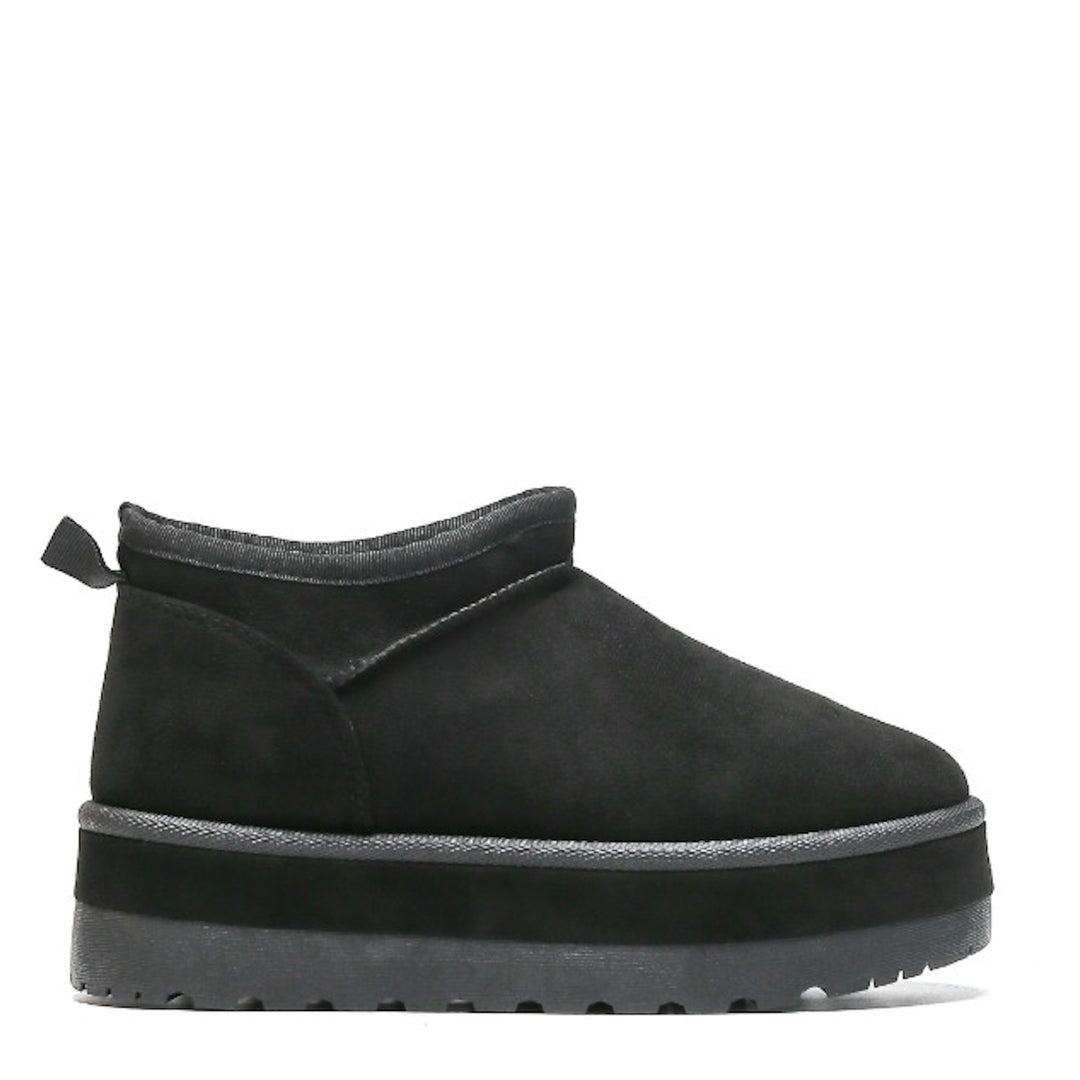 Smile Favorites Stiefel Schwarz Plateau