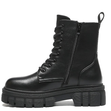 Smile Favorites Veteranenstiefel Schwarze Plateausohle